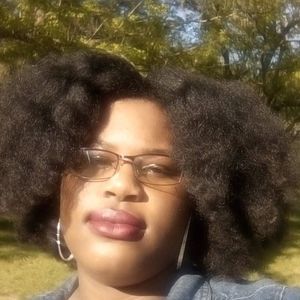 Meet your Posher, Nzinga